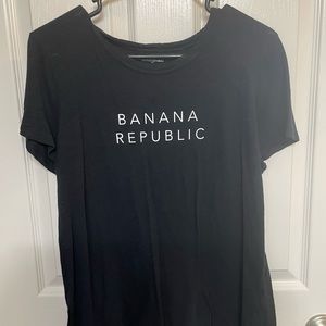 Black tee